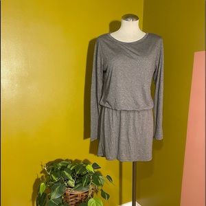 Lightweight knit mini dress sz L
